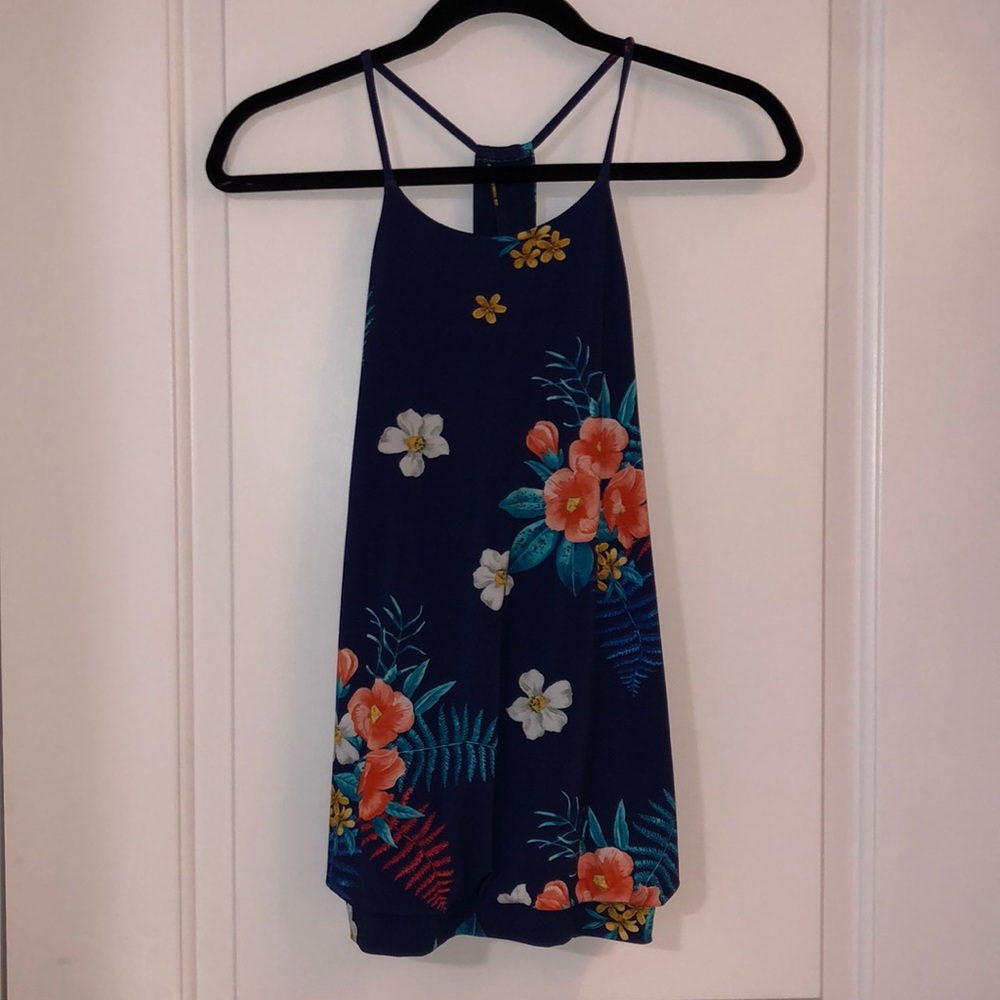 Floral tank